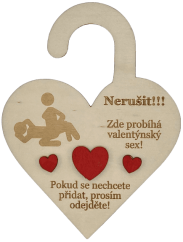 Valentýnská visačka na kliku
