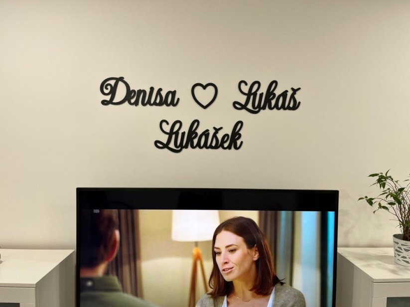 Jména na zeď